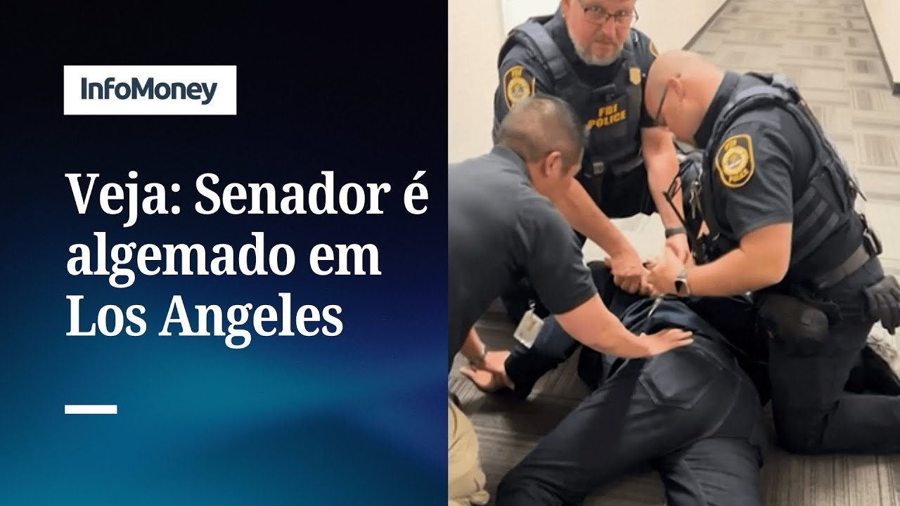 Senador dos EUA é algemado após confrontar secretária de Trump; veja imagens | InfoMoney News