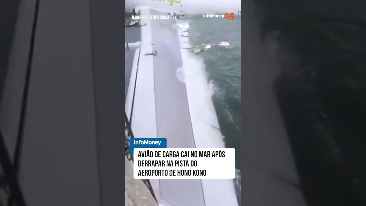 Avião de carga bate em carro durante pouso e cai no mar em Hong Kong