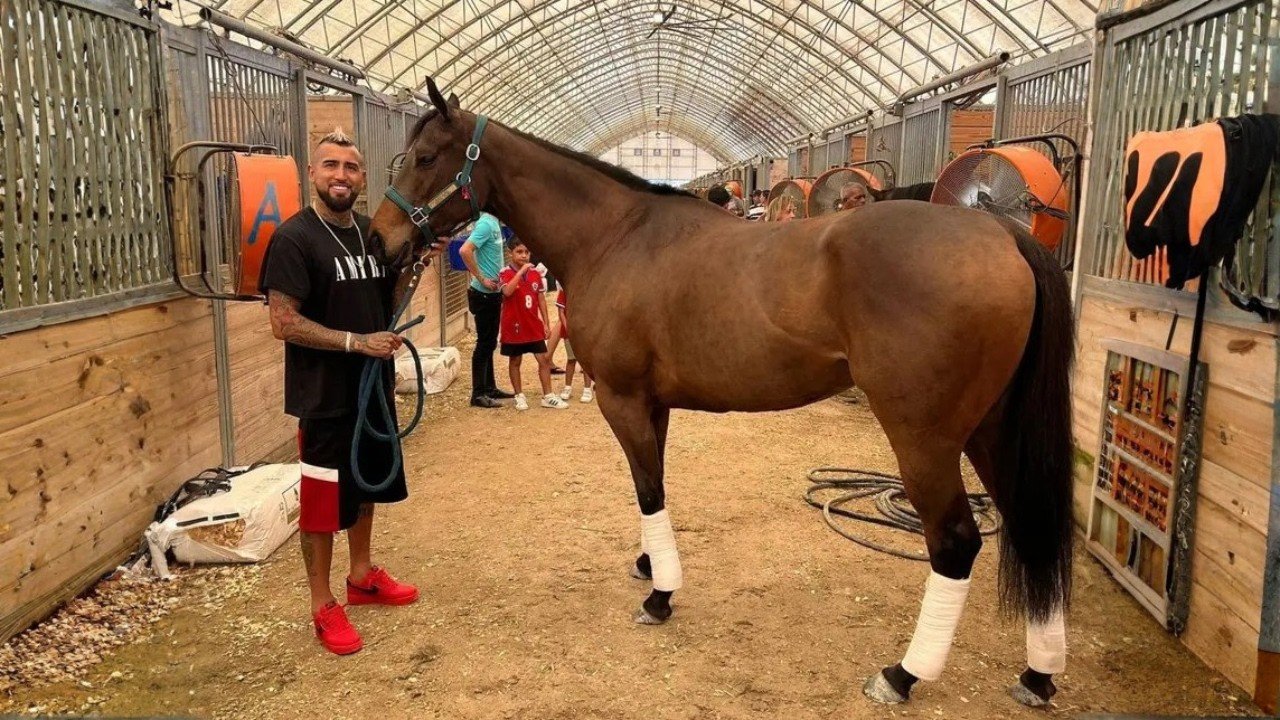 O Haras Milionário de Arturo Vidal: Como o Craque do Futebol Investe em Cavalos de Elite