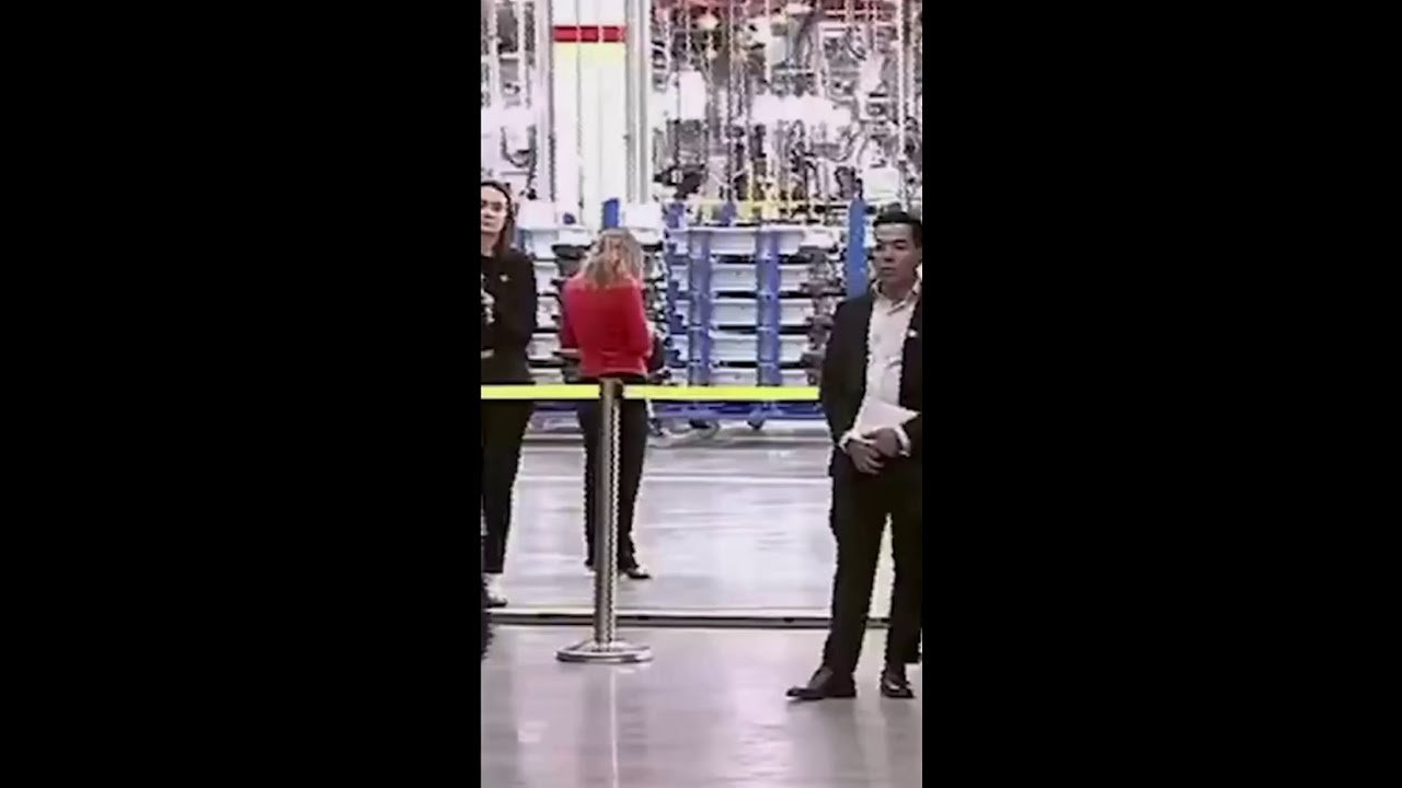 Lula faz piada com esteriótipo sobre chineses comerem carne de cachorro