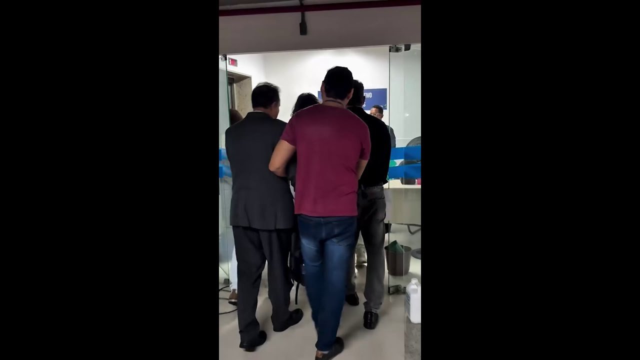 Servidores ocuparam elevador apontado como exclusivo para magistrados no TRT-5