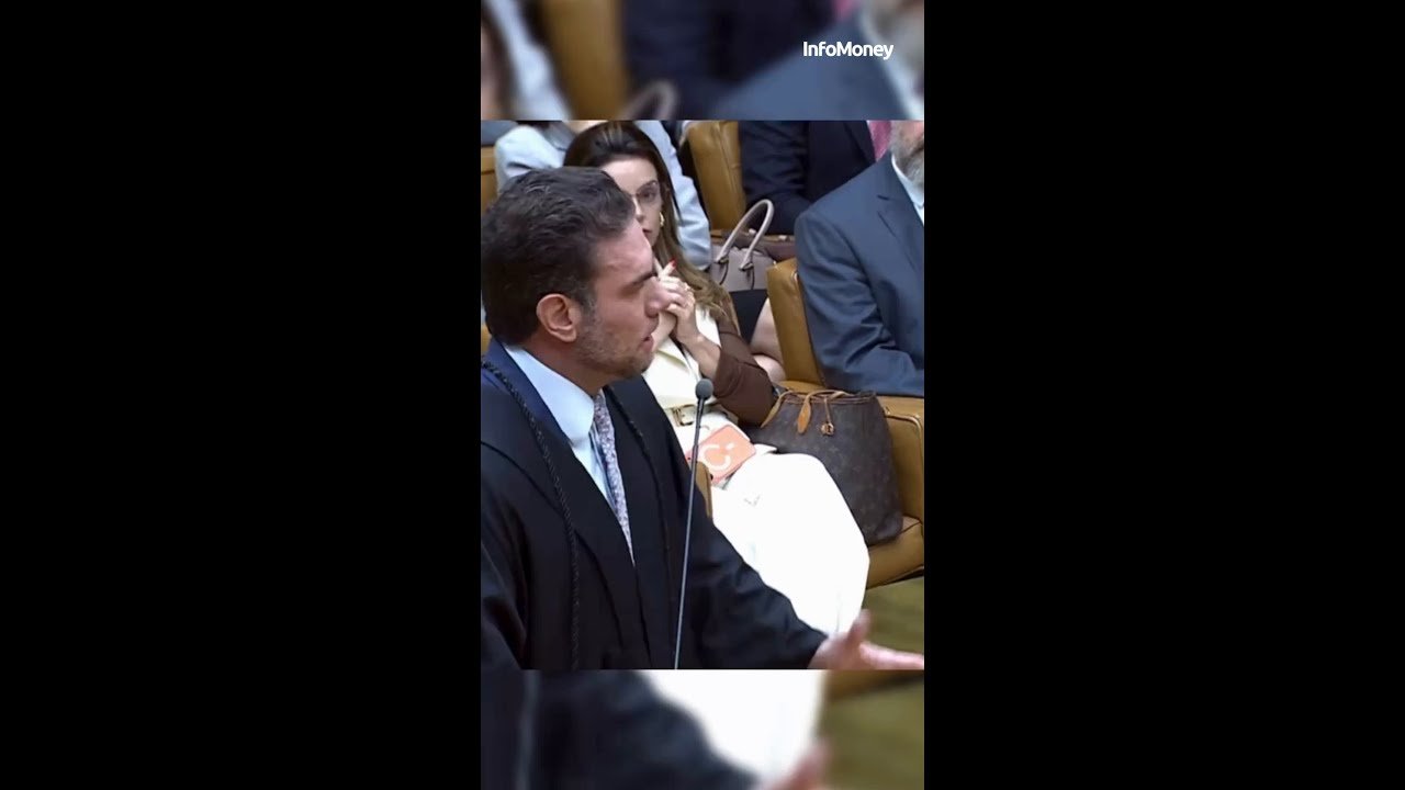 ”Virou Gotham City”