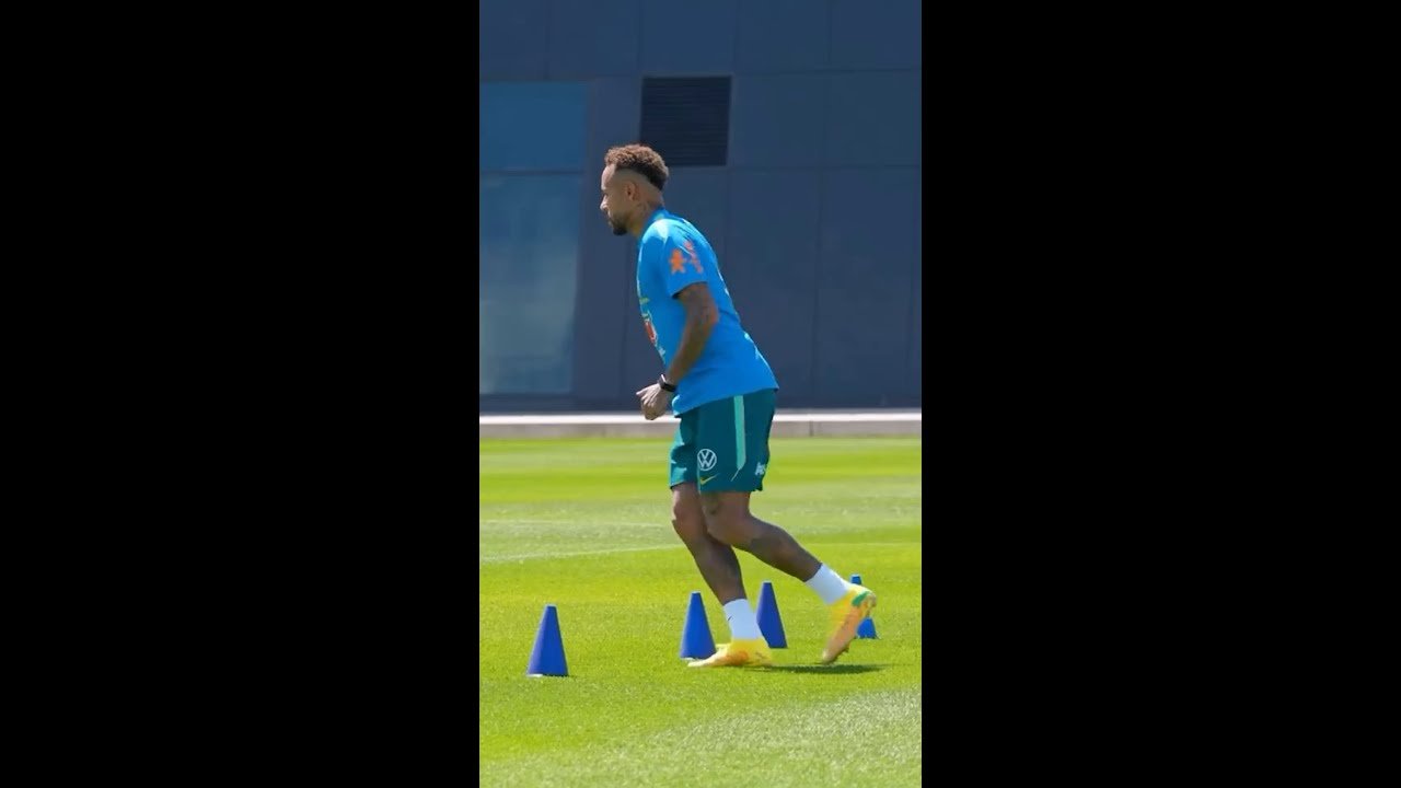 Neymar treina com bola e fica próximo de retornar aos gramados | InfoMoney News