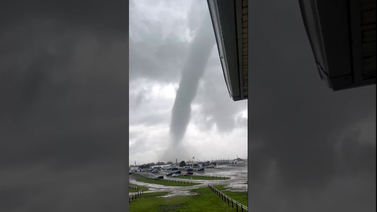 Tornado se forma a partir de tromba d’água e destrói cabanas em Long Island