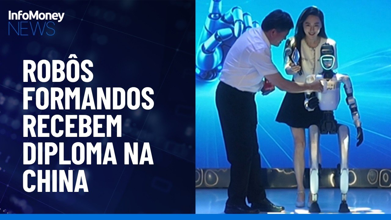 China forma primeira turma de “robôs-alunos” para funções reais