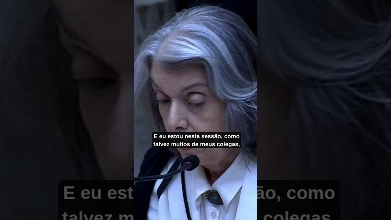 Ministra Cármen Lúcia afirma estar envergonhada com questão do STF