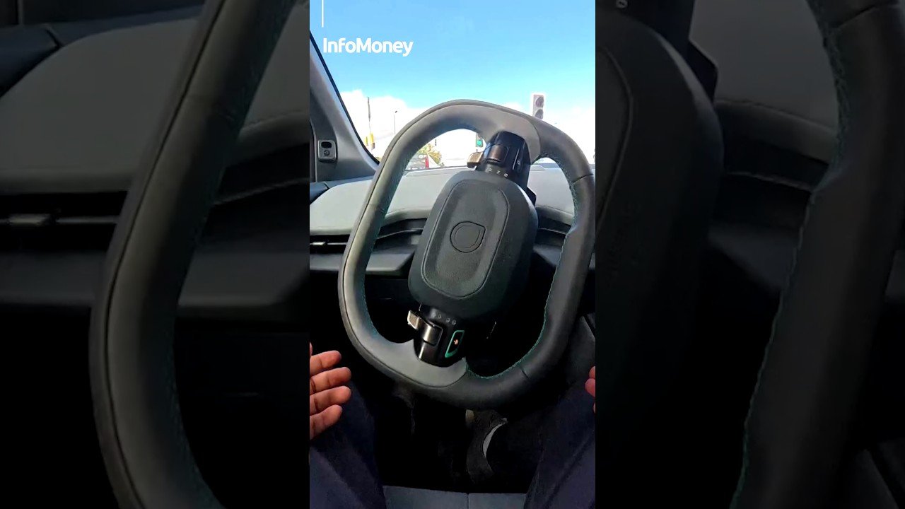 Carro sem motorista da China é apresentado em Londres e pode transportar passageiros em 2027