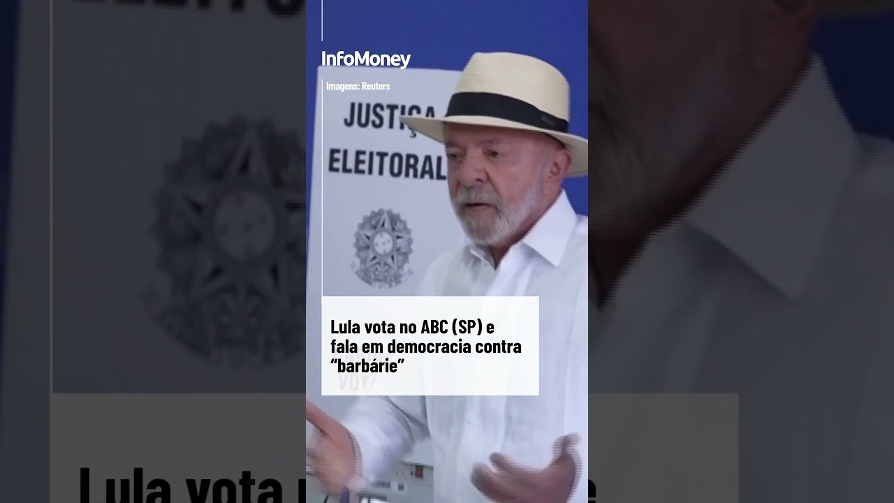 Lula vota no ABC e fala em democracia contra “barbárie”